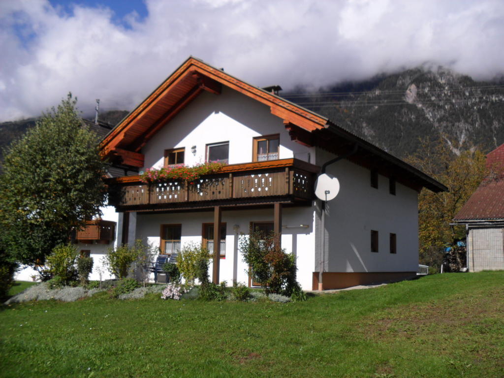 Appartement Ferienhaus Warmuth à Sankt Stefan an der Gail Extérieur photo